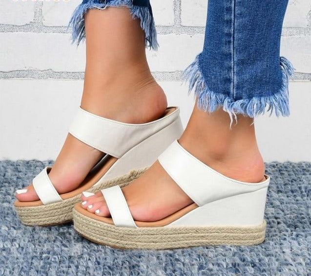 Sandália Anabela Lolla